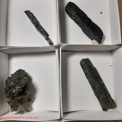 One Box 15 Aegerine Mineral Specimens From Malawi - Image 7