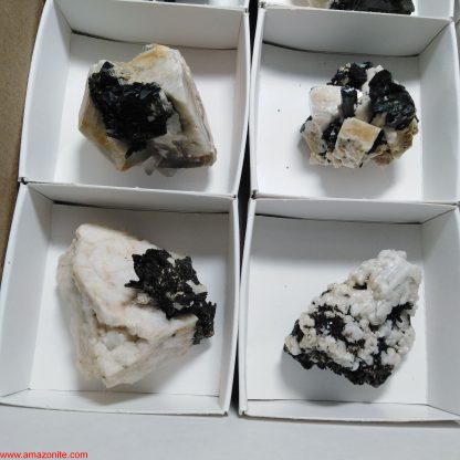 One Box of 12 Aegerine/Feldspar Mineral Specimens From Malawi - Image 4