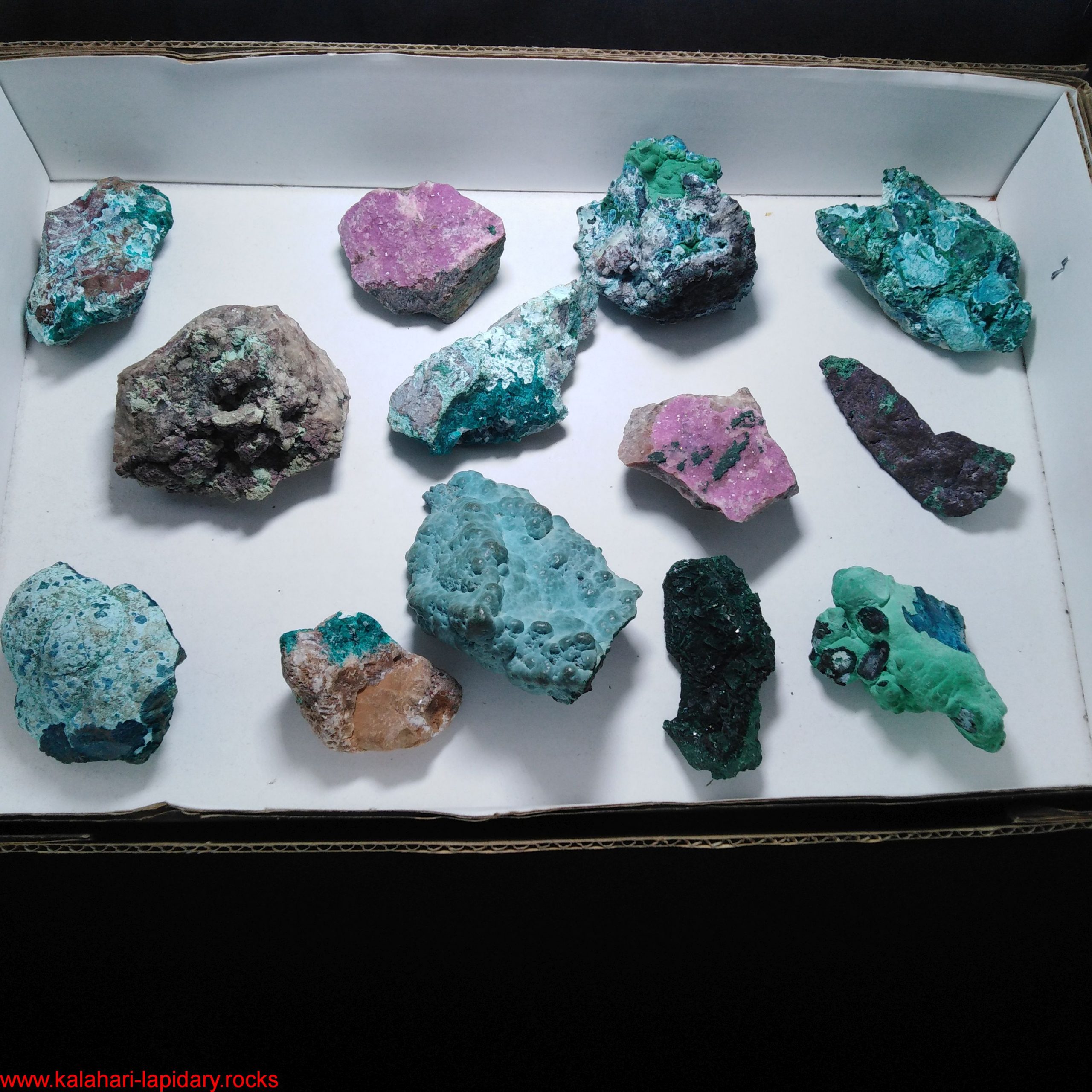 One Box of 13 Assorted Mineral specimens From Congo (old stock) » AMAZONITE