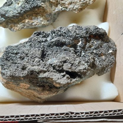 One Box Of 7 Epidote Mineral Specimens From Orange River (Clearance Sale) - Image 7