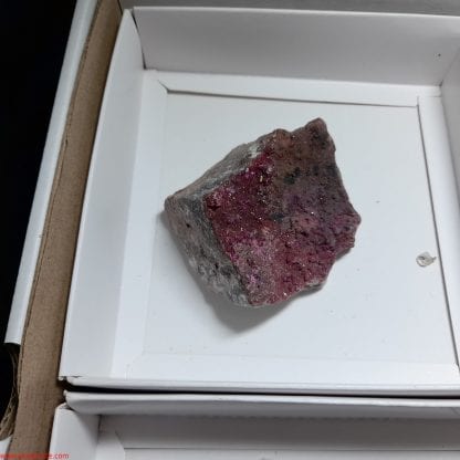 One Box Of 6 Colbaltion Calcite Mineral Specimens Chip Fryer - Image 2