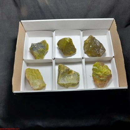 One Box Of 6 Green Opal (Raw Material) From Mali - Image 2