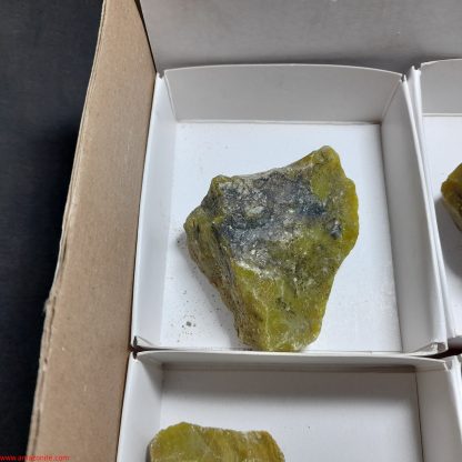 One Box Of 6 Green Opal (Raw Material) From Mali - Image 3