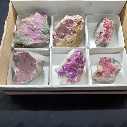 One Box Of 6 Colboltion Calcite Mineral Specimens From Congo - Image 2