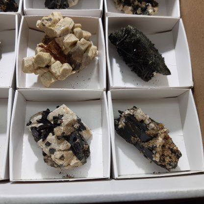 One Box of 12 Aegerine and Feldspar Mineral Specimens From Malawi - Image 2