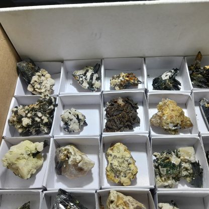 One Box Of 35 Tourmaline/Feldspar And Quartz Included Mineral Specimens - Image 3
