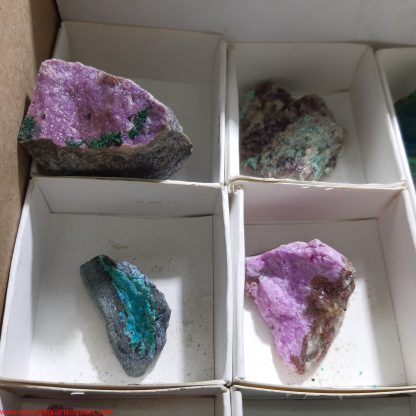 One Box of 19 Assorted Mineral specimens From Congo (Malachite/Chryscolla/Colbaltion Calcite) Amanda Augustyniak - Image 3
