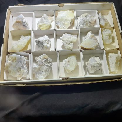 One Box Of 15 Opal Mineral Specimens From Namibia - Image 2