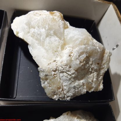 One Box of 6 Opal Mineral Specimens From Namibia  Vikki Stelfox - Image 6