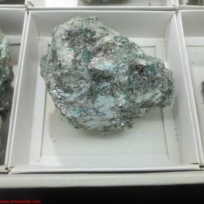 One Box Of Emerald/Mica Mineral Specimens From Zimbabwe Noreen Scelzo - Image 5