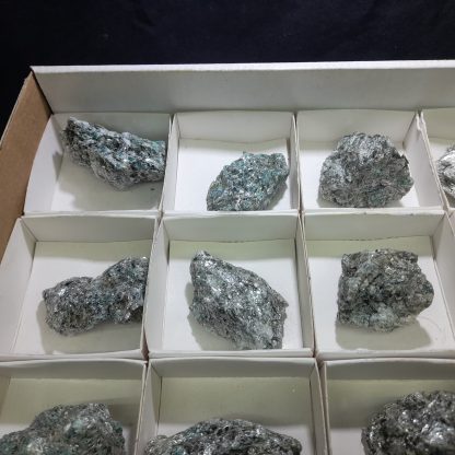 (WM03661) One Box Of 24 Emerald/Mica Mineral Specimens From Zimbabwe Rachel Linderman - Image 3