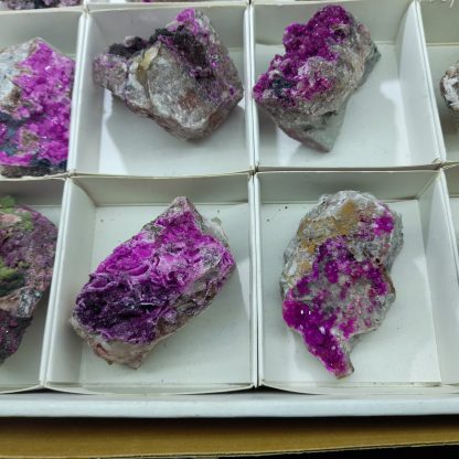 (WM03685) One Box Of 15 Colboltion Calcite Mineral Specimens From Congo  Vance Hewitt - Image 5