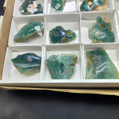 (WM03683) One Box Of 18 Mtorolite Mineral Specimens From Zimbabwe Vikki Stelfox - Image 4