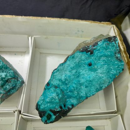 (WM03694) One Box Of 6 Chrysocolla Mineral Specimens From Congo - Image 7