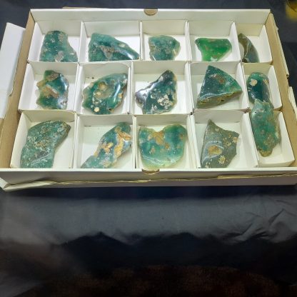 (WM03771) One Box Of 15 Mtorolite Mineral Specimens From Zimbabwe Victoria Faith - Image 2