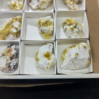 (WM03796) One Box Of 12 Yellow Fluorite Mineral Specimens From Pelle - Image 5