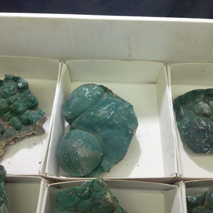 (WM03808) One Box Of 6 Malachite Mineral Specimens From Congo - Image 6