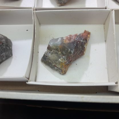 (WM03807) One Box Of 6 Bloodstone Mineral Specimens From South Africa - Image 4