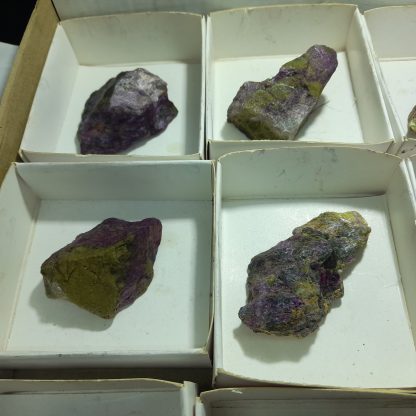 (WM03862) One Box Of 15 Atlantisite Mineral Specimens From South Africa Ma Victoria - Image 3