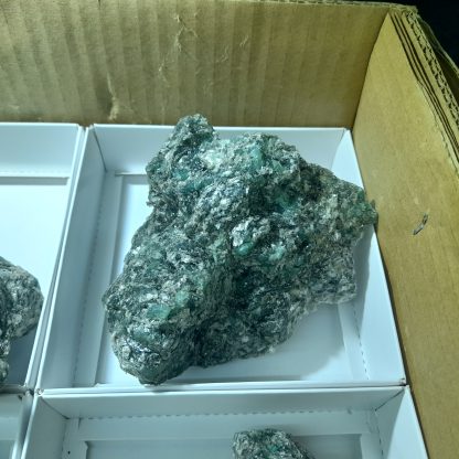 (WM03882) One Box Of 6 Emerald/Mica Mineral Specimens From Zimbabwe Vikki Stelfox - Image 7
