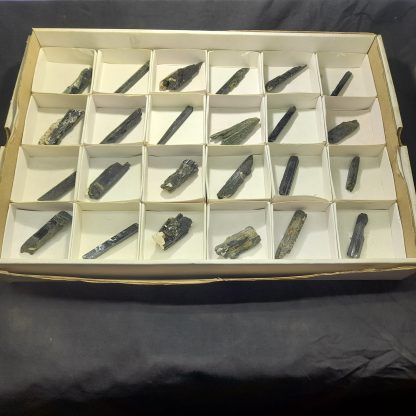 (WM03885) One Box Of 24 Aegerine Mineral Specimens From Malawi - Image 2