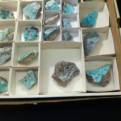(WM03918) One Box Of 28 Chrysocolla Mineral Specimens From Congo - Image 8