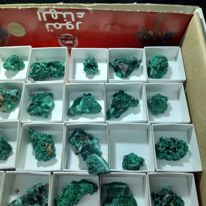 (WM03924) One Box Of 24 Malachite Mineral Specimens From Congo - Image 6