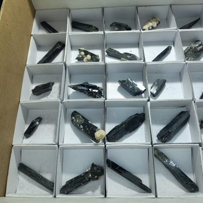 (WM03923) One Box Of 35 Aegerine Mineral Specimens From Malawi - Image 4