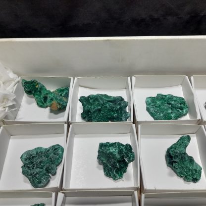 (WM04092) One Box Of 20 Malachite Mineral Specimens From Congo - Image 3
