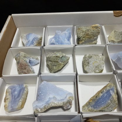 (WM04098) One Box Of 35 Blue Lace Agate Mineral Specimens From Malawi Vance Hewitt - Image 3