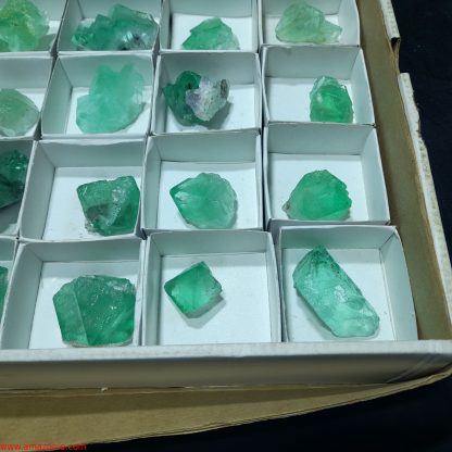 (WM04044) One Box Of 35 Fluorite Mineral Specimens From Riemvasmaak Joey Bolla - Image 8