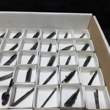 (WM04135) One Box Of 88 Aegerine Mineral Specimens From Malawi - Image 6