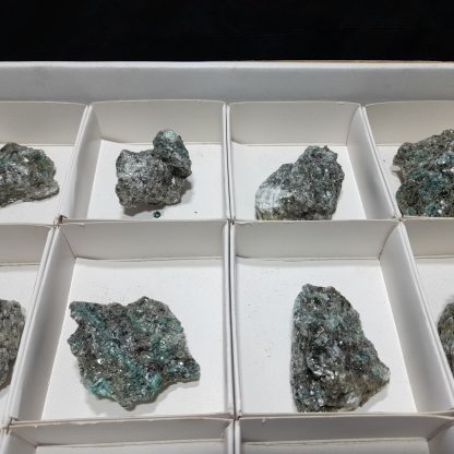 (WM04132) One Box Of 15 Emerald/Mica Mineral Specimens From Zimbabwe Vance Hewitt - Image 6
