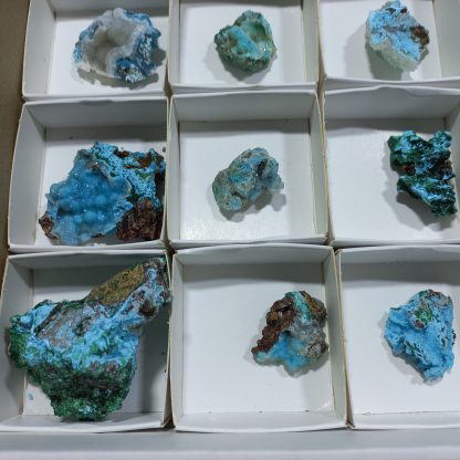 (WM04177) One Box Of 24 Druzzy Quartz On Chrysocolla  Mineral Specimens From Congo Rachel Linderman - Image 4