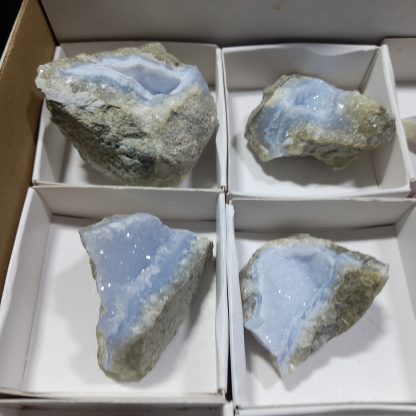 (WM04277) One Box Of 24 Blue Lace Agate Mineral Specimens From Malawi   Keith Patton - Image 3