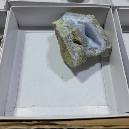 (WM04297) One Box Of 6 Blue Lace Agate Mineral Specimens From Malawi - Image 5