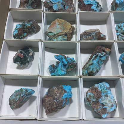 (WM04328) One Box Of 35 Chrysocolla/Malachite And Pseudomorph Mineral Specimens From Congo - Image 3