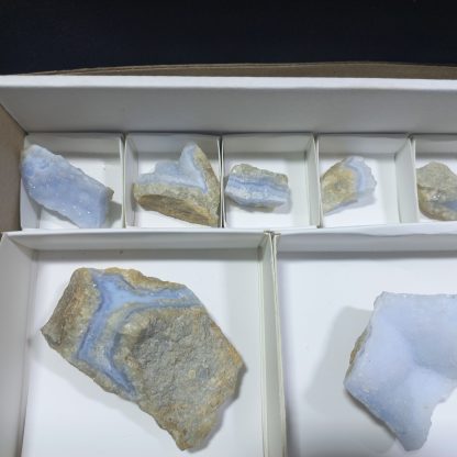 (WM04325) One Box Of 28 Blue Lace Agate Mineral Specimens From Malawi    Brad Campbell - Image 3