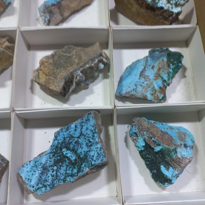 (WM04324) One Box Of 12 Chryscolla Mineral Specimens From Congo - Image 5