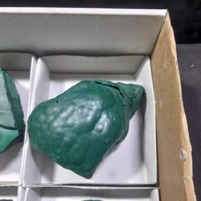 (WM04446) One Box Of 6 Botryoidal Malachite Mineral Specimens From Congo - Image 7