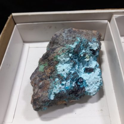 (WM04498) One Box Of 6 Assorted Mineral Specimens From Congo    Rachel Linderman - Image 3