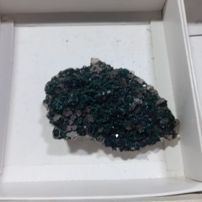 (WM04498) One Box Of 6 Assorted Mineral Specimens From Congo    Rachel Linderman - Image 5