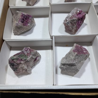 (WM04510) One Box Of 12 Colboltion Calcite Mineral Specimens From Congo  n Bagley Fam - Image 4