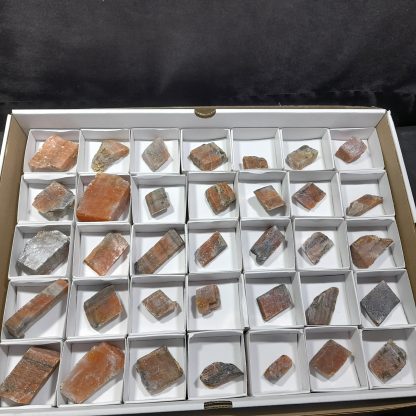 (M04553) One Box Of 35 Red Banded Calcite Mineral Specimens (Cutting Material) From Orange River, South Africa   Skye Simpson - Image 2