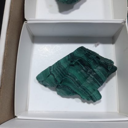 (WM04574) One Box Of 28 Botryoidal Malachite Mineral Specimens From Congo - Image 5