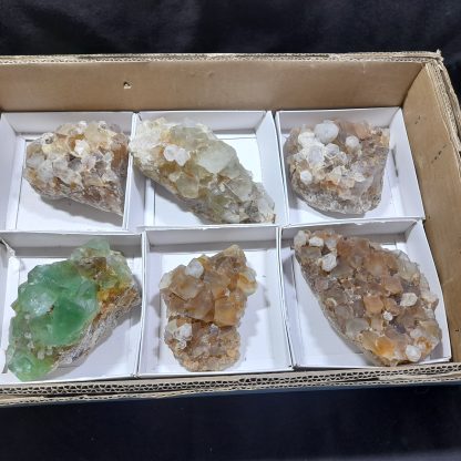 (WM04679) One Box Of 6 Fluorite Mineral Specimens From Richtersveld - Image 2