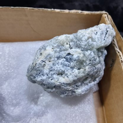 (WM04676) One Box Of 5 Prehnite Mineral Specimens From Mali (Chip) - Image 6