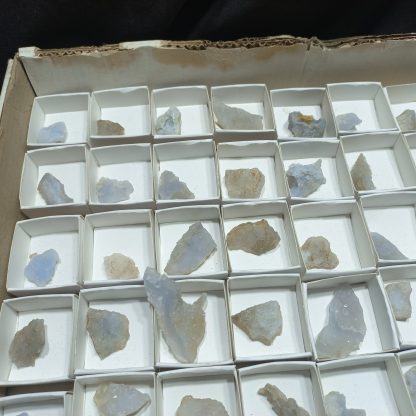 (WM04983) One Box Of 60 Blue Lace Agate From Malawi - Image 6