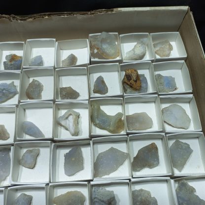 (WM04983) One Box Of 60 Blue Lace Agate From Malawi - Image 5