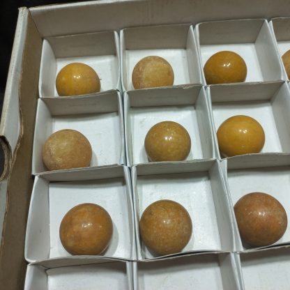 (WM04980) One Box Of 20 Yellow Caliste Mineral Specimens Spheres - Image 3